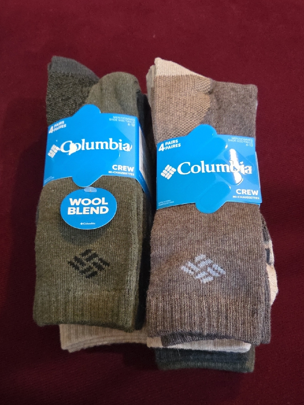 8 pairs of Men's Columbia Wool Blend Crew Socks Size 6-12 cushioned soles NWT